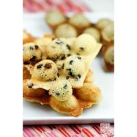 Best Seller Egg Waffle Pan/Waffle Wongkong - Pan Pemanggang Cetakan Waffle Bentuk Telur Bulat - Hitam