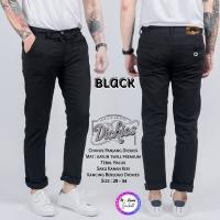 Dickies - Jeans Pria / Pants - Celana Panjang Pria - size 33