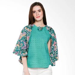 JO & NIC Keira Batwing Cape Batik Blouse - hijau