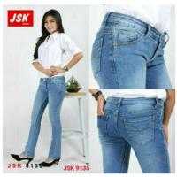 Jsk Celana Jeans Panjang Basic Standar Bootcut Cewek Wanita 5 Warna Size 28 - 34(SP)